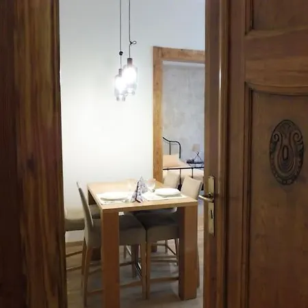 아파트 Komfortowy Apartament W Poblizu Scislego Centrum 브로츠와프